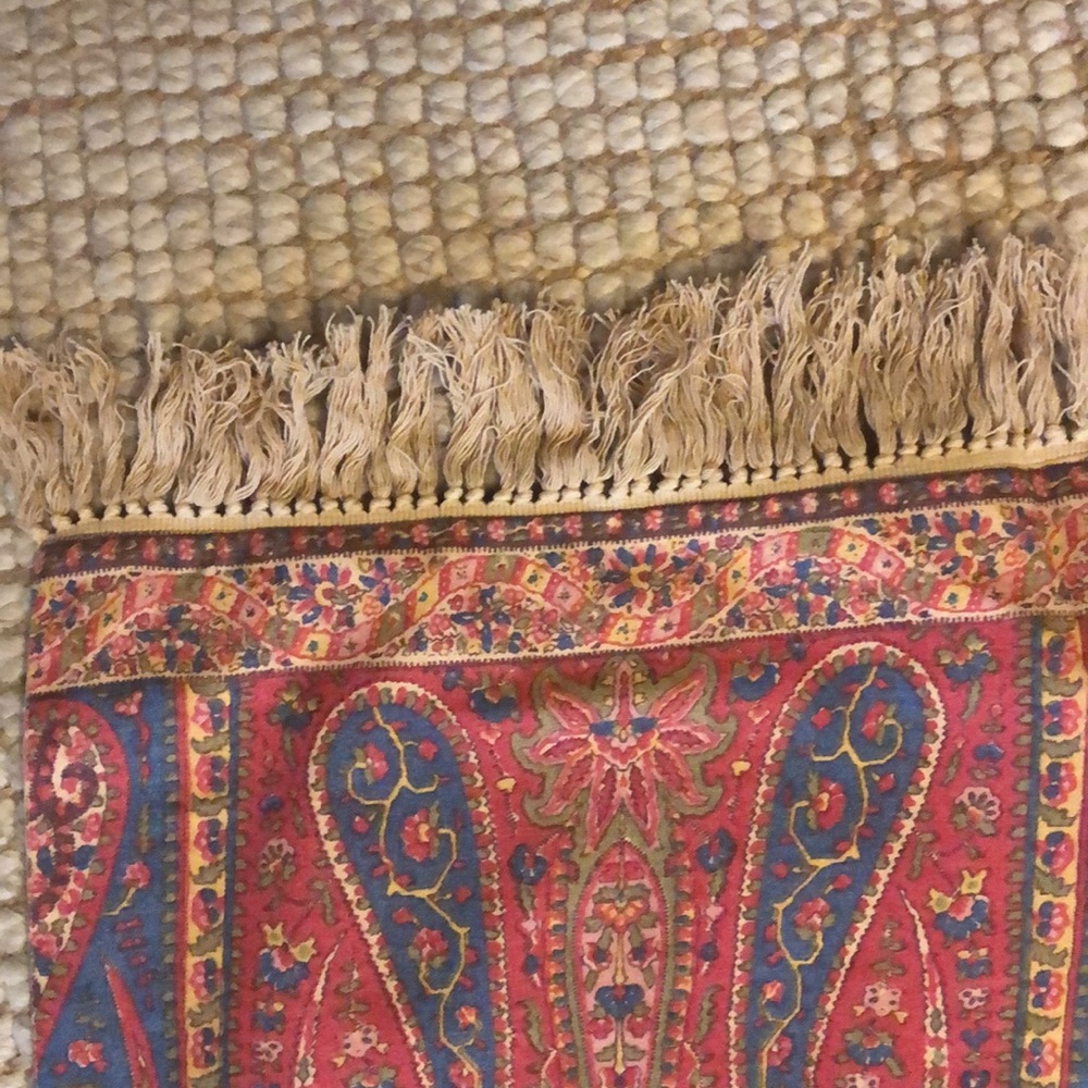 Pottery Barn Table runner - Picture 7 of 13